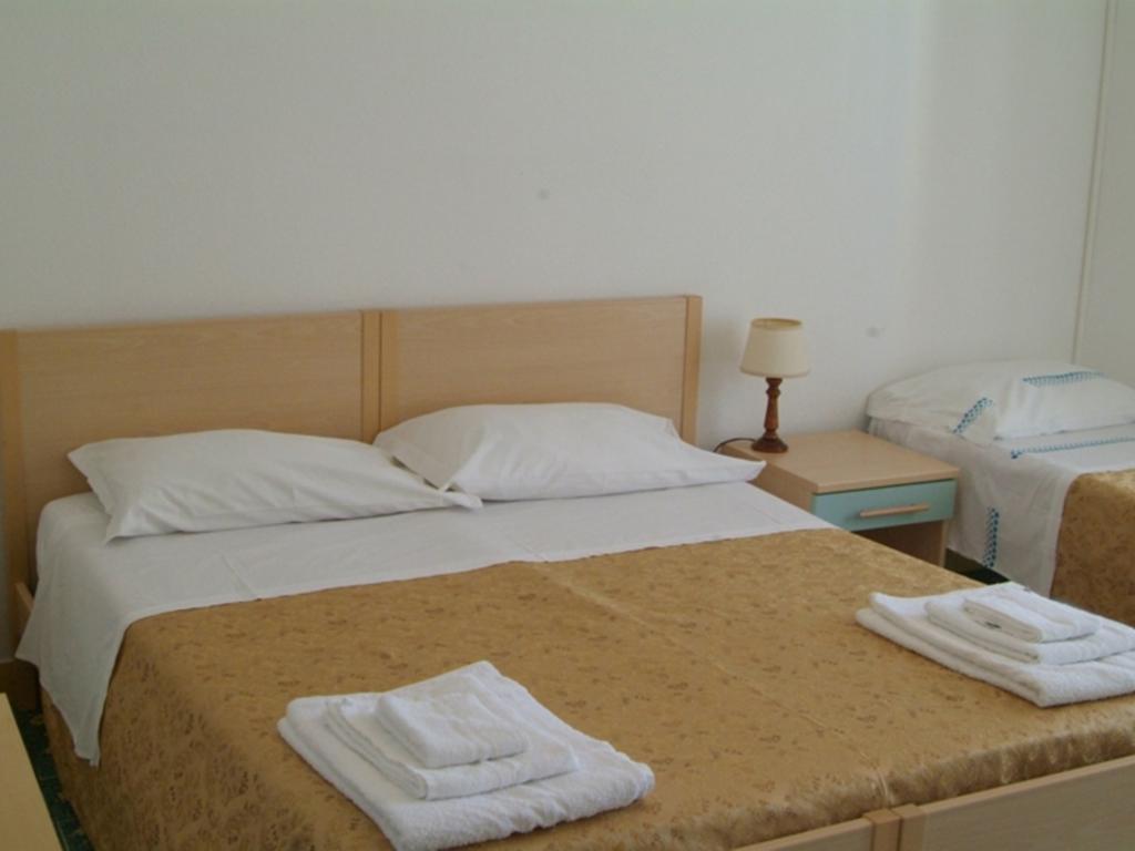 Hotel Aurora Scauri  Exterior foto